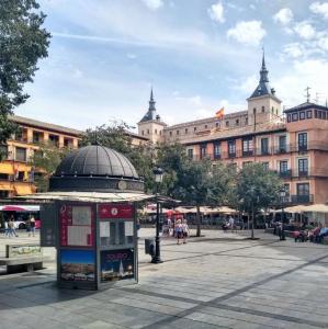 espana/toledo/plaza-de-zocodover