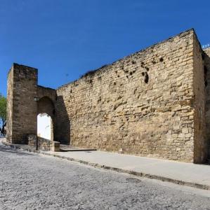 espana/ubeda/muralla-panorama