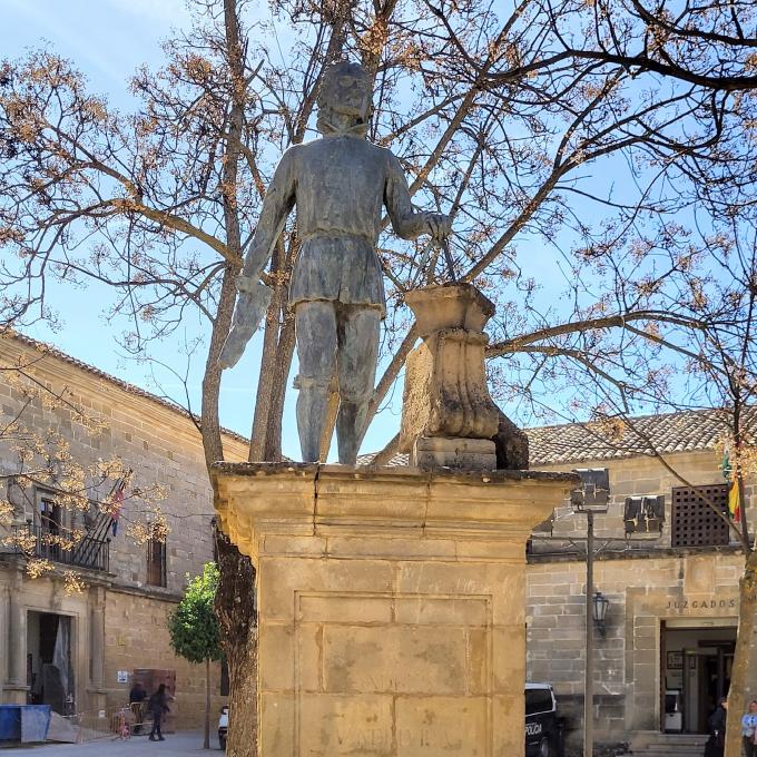 espana/ubeda/plaza-vazquez-de-molina