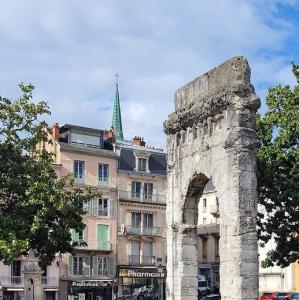 france/auvergne-rhone-alpes/aix-les-bains/arc-de-campanus