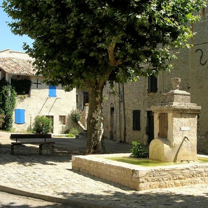 france/auvergne-rhone-alpes/alba-la-romaine