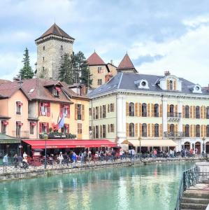 france/auvergne-rhone-alpes/annecy