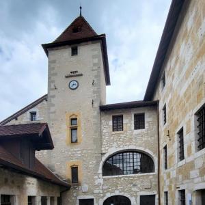 france/auvergne-rhone-alpes/annecy/palais-de-l-isle