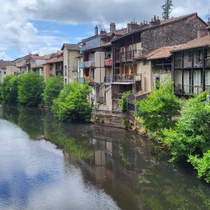 france/auvergne-rhone-alpes/aurillac/berges-de-la-jordanne