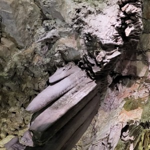 france/auvergne-rhone-alpes/aven-marzal