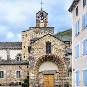 france/auvergne-rhone-alpes/blesle