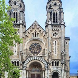 france/auvergne-rhone-alpes/bourg-en-bresse/basilique-du-sacre-coeur