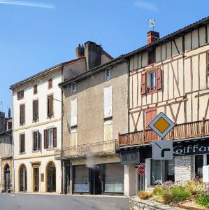france/auvergne-rhone-alpes/chataigneraie-cantalienne/maurs-la-jolie