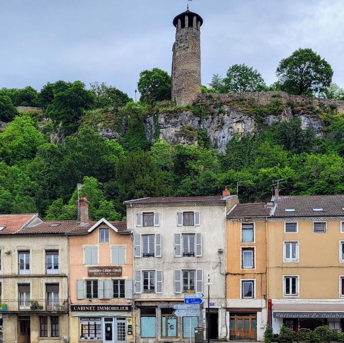 france/auvergne-rhone-alpes/cremieu/colline-saint-hippolyte