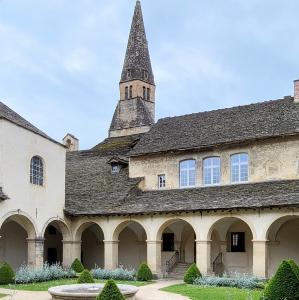 france/auvergne-rhone-alpes/cremieu/couvent-des-augustins