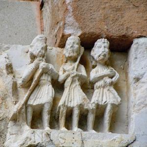 france/auvergne-rhone-alpes/eglise-de-thines