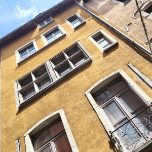 france/auvergne-rhone-alpes/grenoble/rue-chenoise