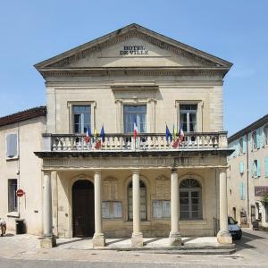 france/auvergne-rhone-alpes/grignan/mairie