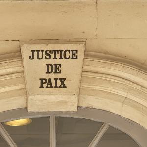 france/auvergne-rhone-alpes/grignan/mairie