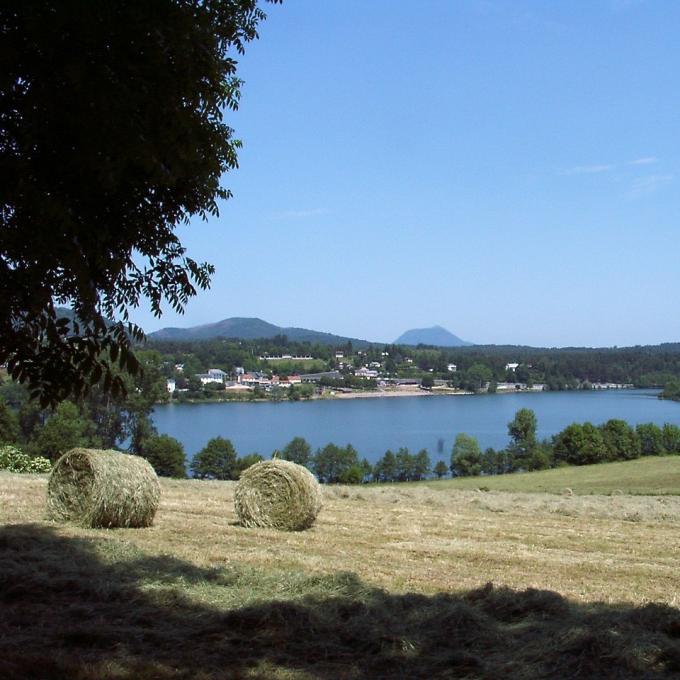 france/auvergne-rhone-alpes/lac-d-aydat