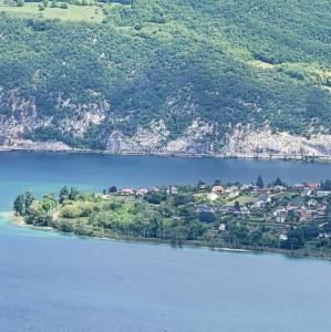 france/auvergne-rhone-alpes/lac-du-bourget/belvedere-de-notre-dame-de-l-etoile