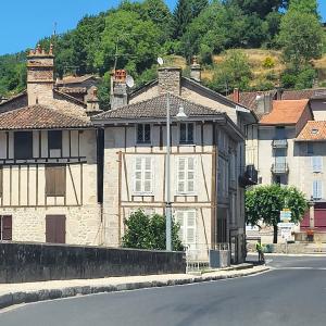 france/auvergne-rhone-alpes/laroquebrou