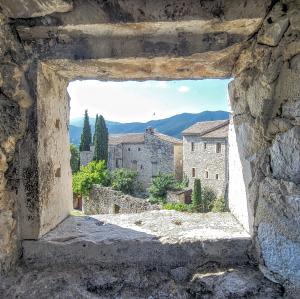 france/auvergne-rhone-alpes/le-poet-laval