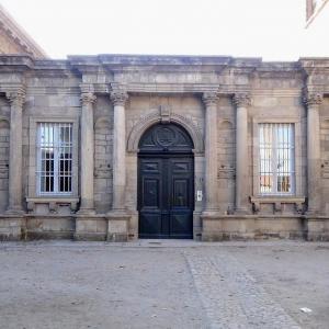 france/auvergne-rhone-alpes/le-puy-en-velay/place-du-for