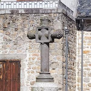 france/auvergne-rhone-alpes/marcoles/fontaine