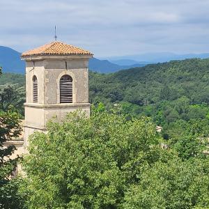 france/auvergne-rhone-alpes/mirmande/eglise-saint-pierre