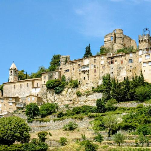 france/auvergne-rhone-alpes/montbrun-les-bains