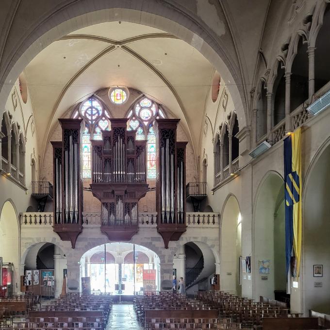 france/auvergne-rhone-alpes/montelimar/collegiale-sainte-croix