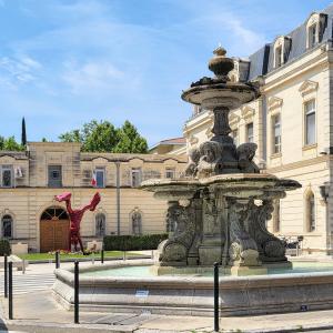 france/auvergne-rhone-alpes/montelimar/hotel-de-ville