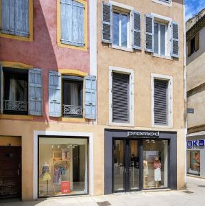 france/auvergne-rhone-alpes/montelimar/rue-pierre-julien