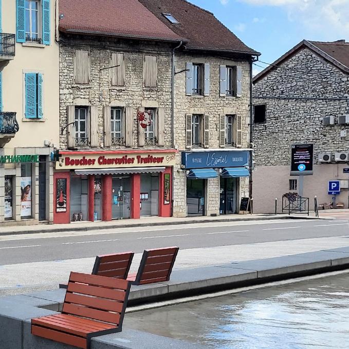 france/auvergne-rhone-alpes/morestel/grande-rue
