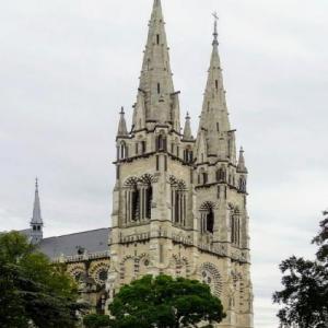 france/auvergne-rhone-alpes/moulins/cathedrale-notre-dame-de-moulins