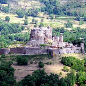 france/auvergne-rhone-alpes/murol