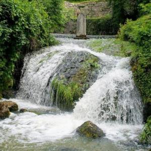 france/auvergne-rhone-alpes/nantua/source-de-la-doye