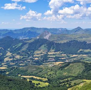 france/auvergne-rhone-alpes/plomb-du-cantal