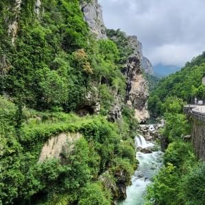 france/auvergne-rhone-alpes/pont-en-royans