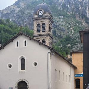 france/auvergne-rhone-alpes/pont-en-royans/place-du-breuil