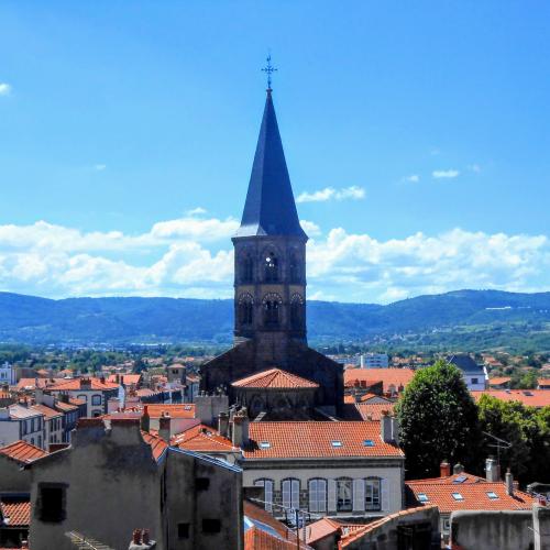 france/auvergne-rhone-alpes/riom