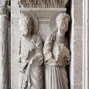 france/auvergne-rhone-alpes/romans-sur-isere/collegiale-saint-barnard