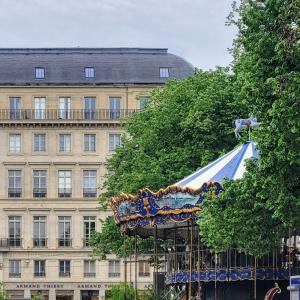 france/auvergne-rhone-alpes/saint-etienne/place-de-l-hotel-de-ville