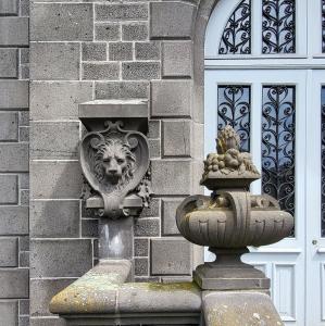 france/auvergne-rhone-alpes/saint-flour/ancien-hotel-de-ville-caisse-d-epargne