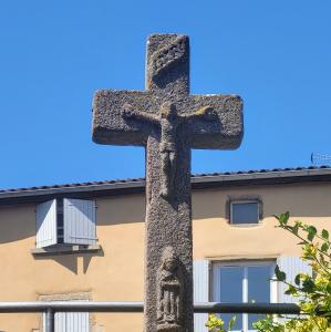 france/auvergne-rhone-alpes/saint-symphorien-sur-coise/croix-des-penitents