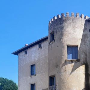 france/auvergne-rhone-alpes/saint-symphorien-sur-coise/tour-du-rempart
