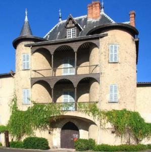 france/auvergne-rhone-alpes/thiers/logis-abbatial