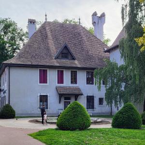 france/auvergne-rhone-alpes/thonon-les-bains/chateau-de-sonnaz