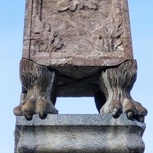 france/auvergne-rhone-alpes/thonon-les-bains/place-de-l-hotel-de-ville
