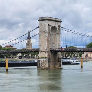 france/auvergne-rhone-alpes/tournon-sur-rhone/passerelle-marc-seguin