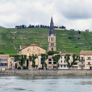 france/auvergne-rhone-alpes/tournon-sur-rhone/tain-l-hermitage