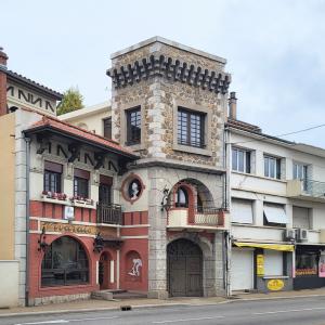france/auvergne-rhone-alpes/tournon-sur-rhone/tain-l-hermitage