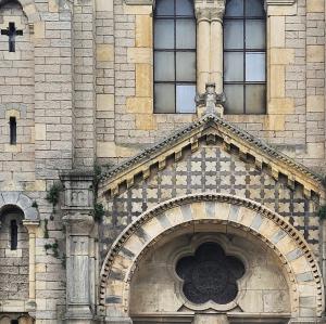 france/auvergne-rhone-alpes/trevoux/eglise-saint-symphorien