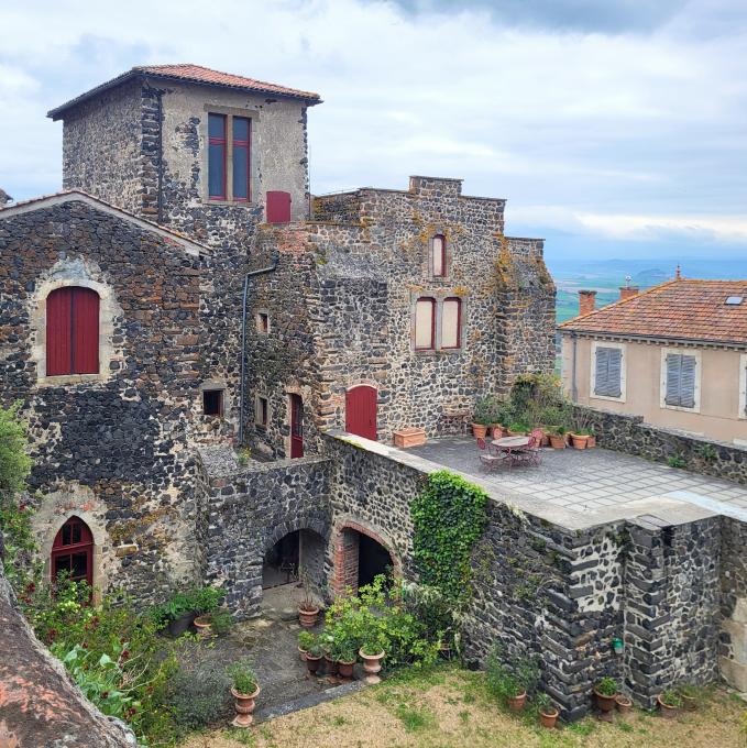 france/auvergne-rhone-alpes/usson